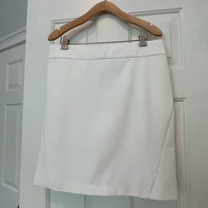 WHBM White House Black Market White Mini Skirt size 2